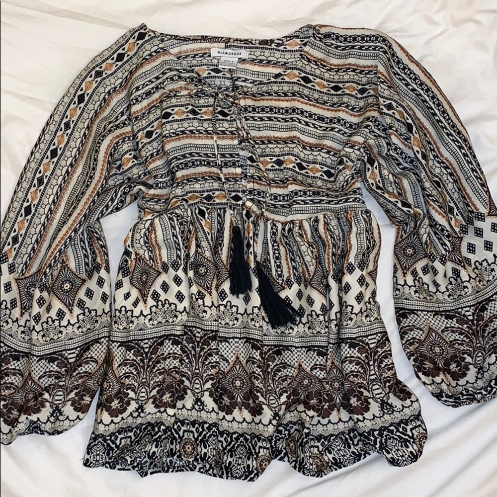 GLAMOROUS Printed blouse